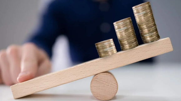 Augmentation assurance auto 2025 : pourquoi ?